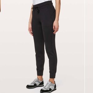 Lululemon Ready To Rulu Pant *29" in Black